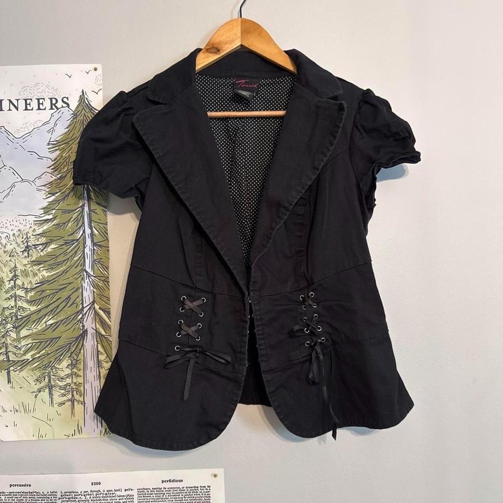 TORRID Black Gothic Corset Top Lace Up Puff Sleeve Vintage Y2K